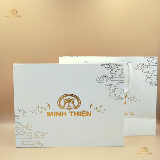 Đông trùng Yến hộp 6 hủ